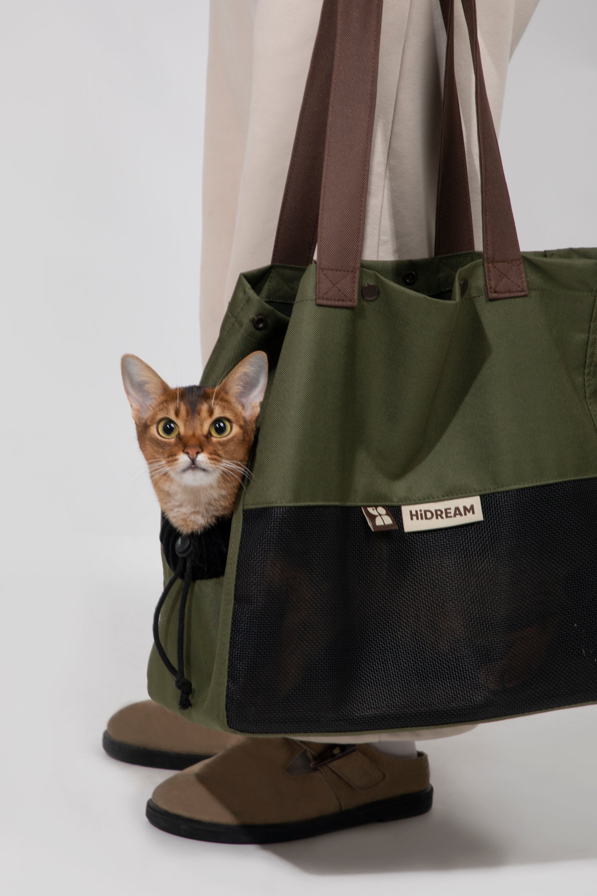 Two-Tone Single-Shoulder Pet Carrier